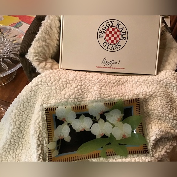 New Rare Vintage Beautiful Orchid Design Glass Plate - Picture 2 of 5